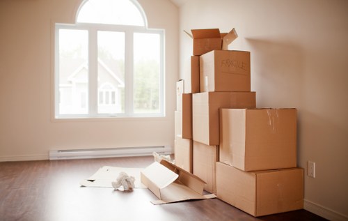 Local removal truck hire for apartments and flats
