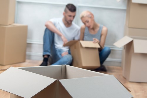Practical man and van Leamouth service for small moves