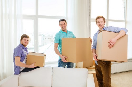 Packing and loading support for Leamouth removals