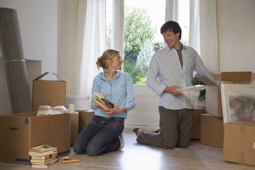 Packing and loading service for a local move in Leamouth