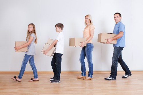 Example of load-based and cubic-yard moving quotes in Leamouth